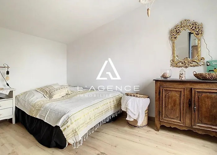 Maison 3 Avec Terrasse, Animaux Admis, Parking - Fr-1-236-132 Hébergement de vacances